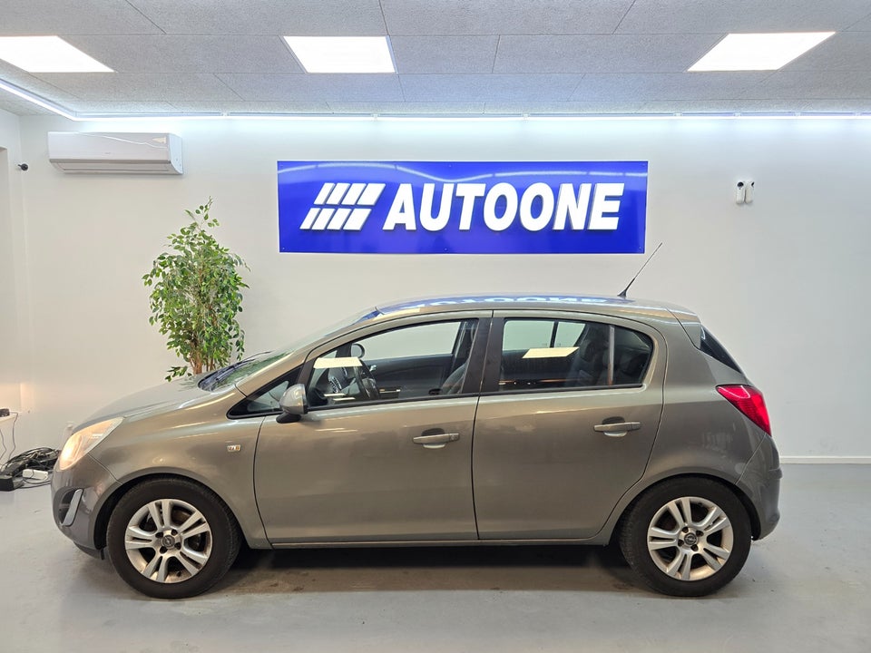 Opel Corsa 1,3 CDTi 95 Cosmo eco 5d
