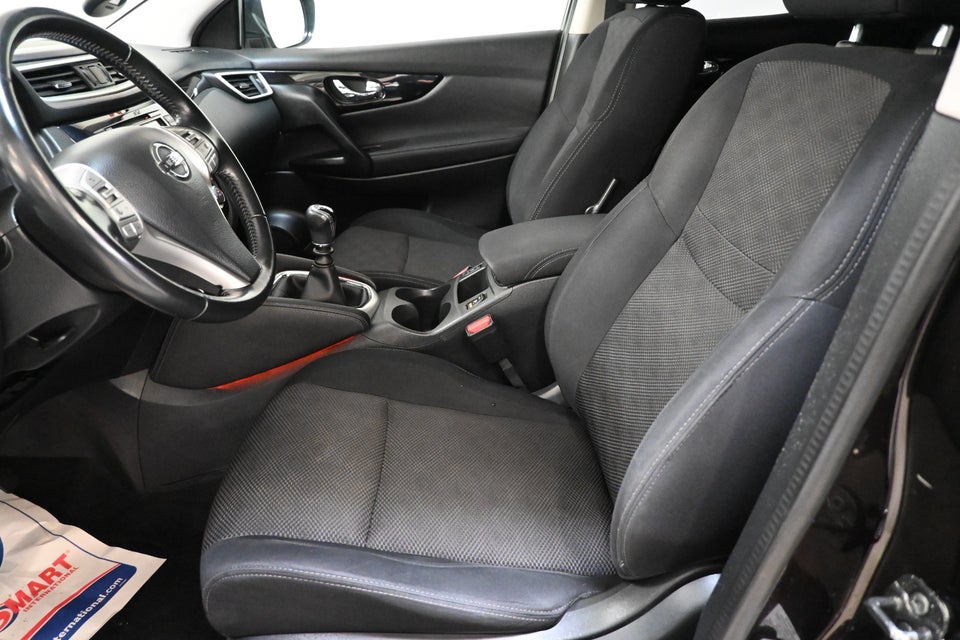 Nissan Qashqai 1,2 Dig-T 115 Acenta Connect 5d