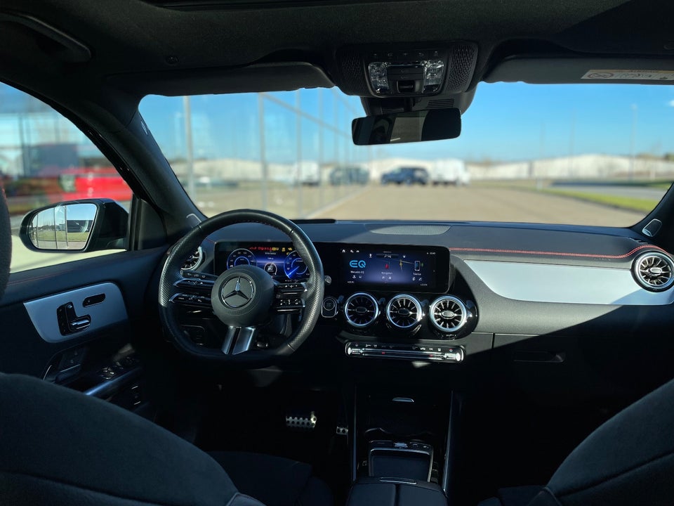 Mercedes EQA350 AMG Line Premium 4Matic 5d