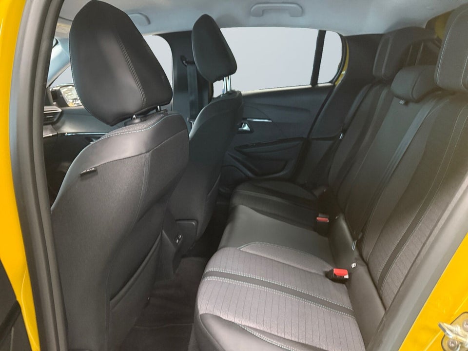 Peugeot e-208 50 Allure 5d