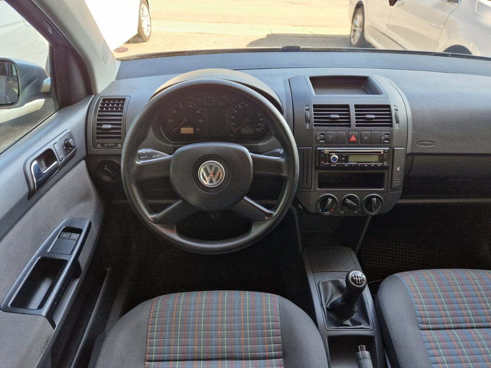 VW Polo 1,4 Fresh 5d