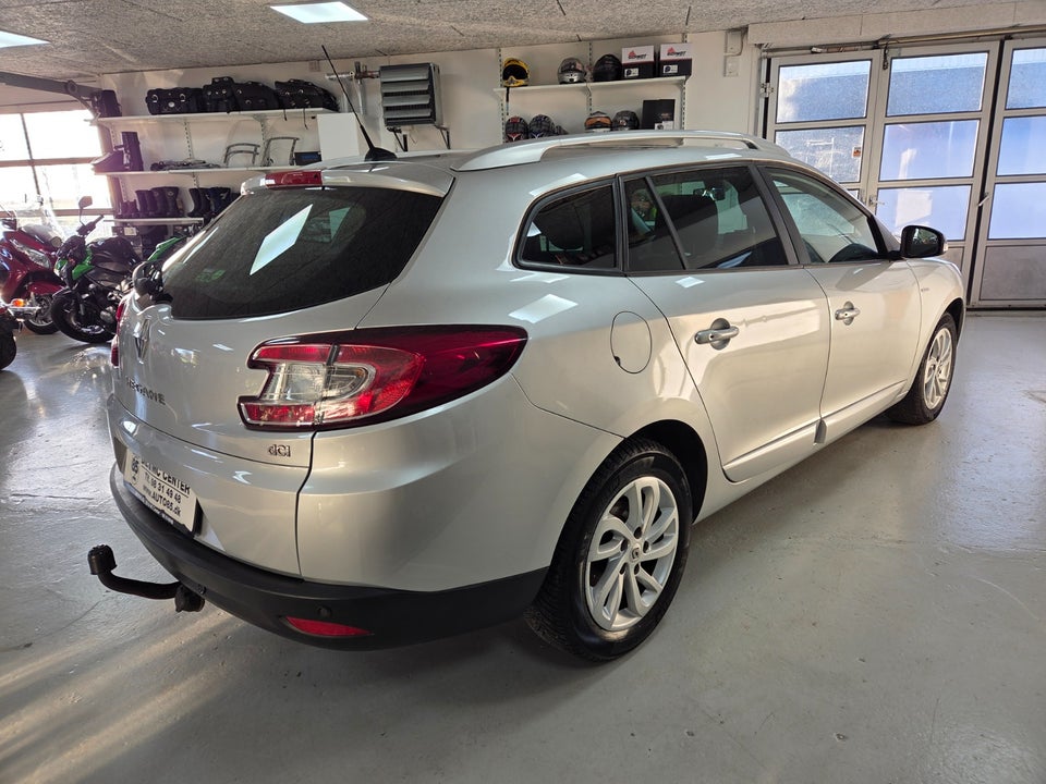 Renault Megane III 1,5 dCi 110 Limited Edition Sport Tourer 5d