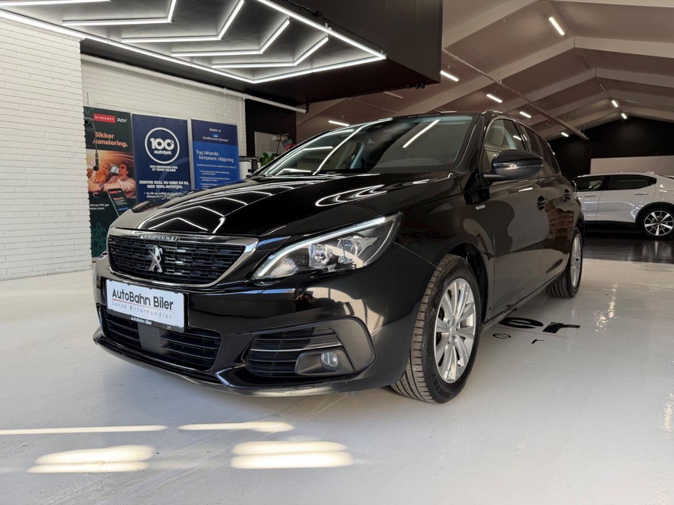 Peugeot 308 1,5 BlueHDi 130 Style 5d