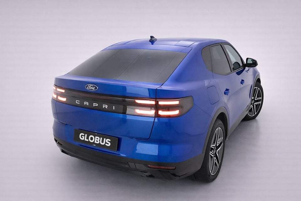 Ford Capri 77 Premium Extended Range 5d