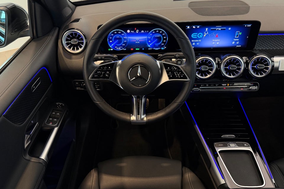 Mercedes EQB300 Progressive 4Matic 5d