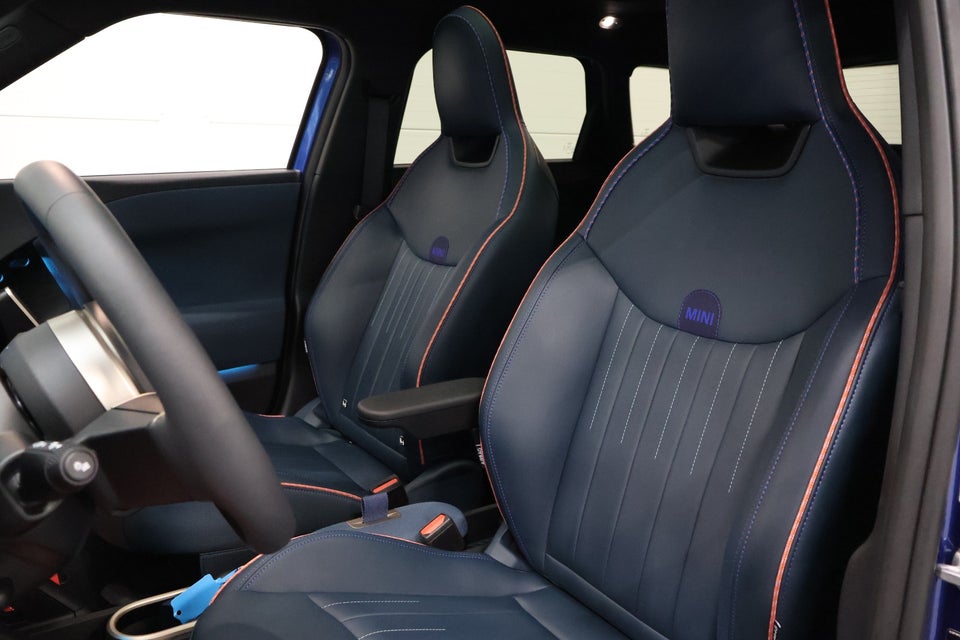 MINI Aceman E Favoured Trim M 5d