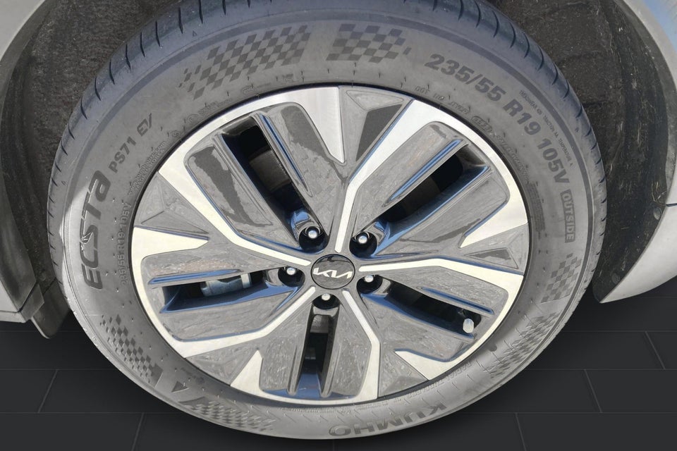 Kia EV6 77 Long Range 5d