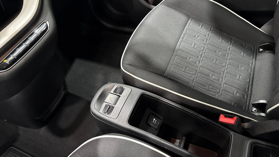 Fiat 500e 24 Action 3d