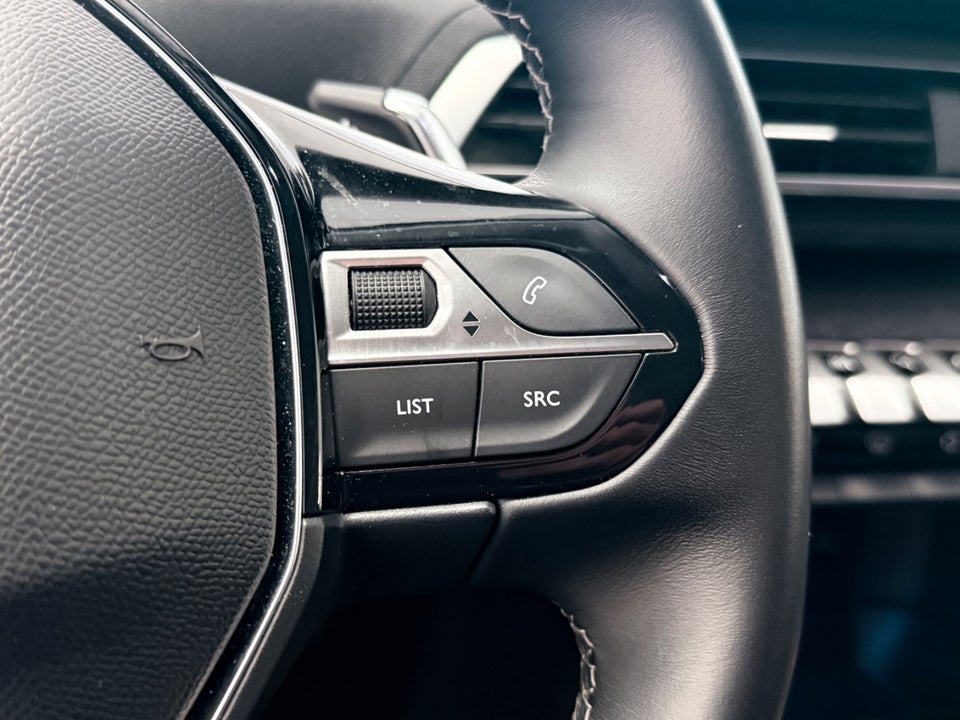 Peugeot 3008 1,6 Hybrid Allure Pack EAT8 5d