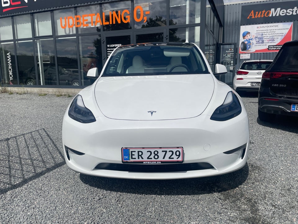 Tesla Model Y Long Range AWD 5d