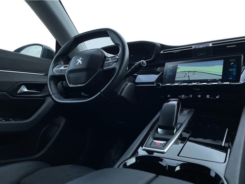 Peugeot 508 1,6 Hybrid Allure Pack SW EAT8 5d