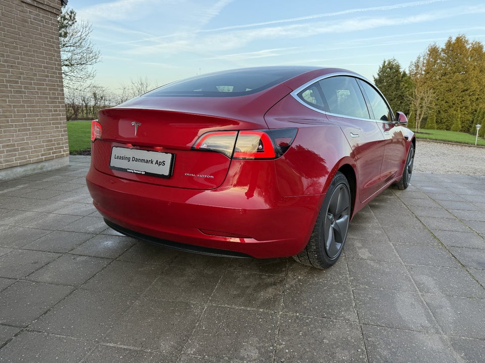 Tesla Model 3 Long Range AWD 4d