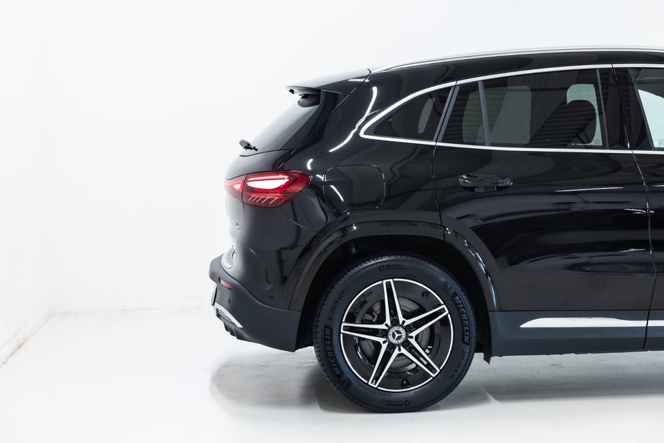 Mercedes EQA350 AMG Advance 4Matic 5d