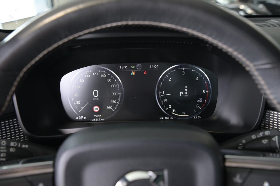 Volvo XC40 2,0 D4 190 R-Design aut. AWD 5d