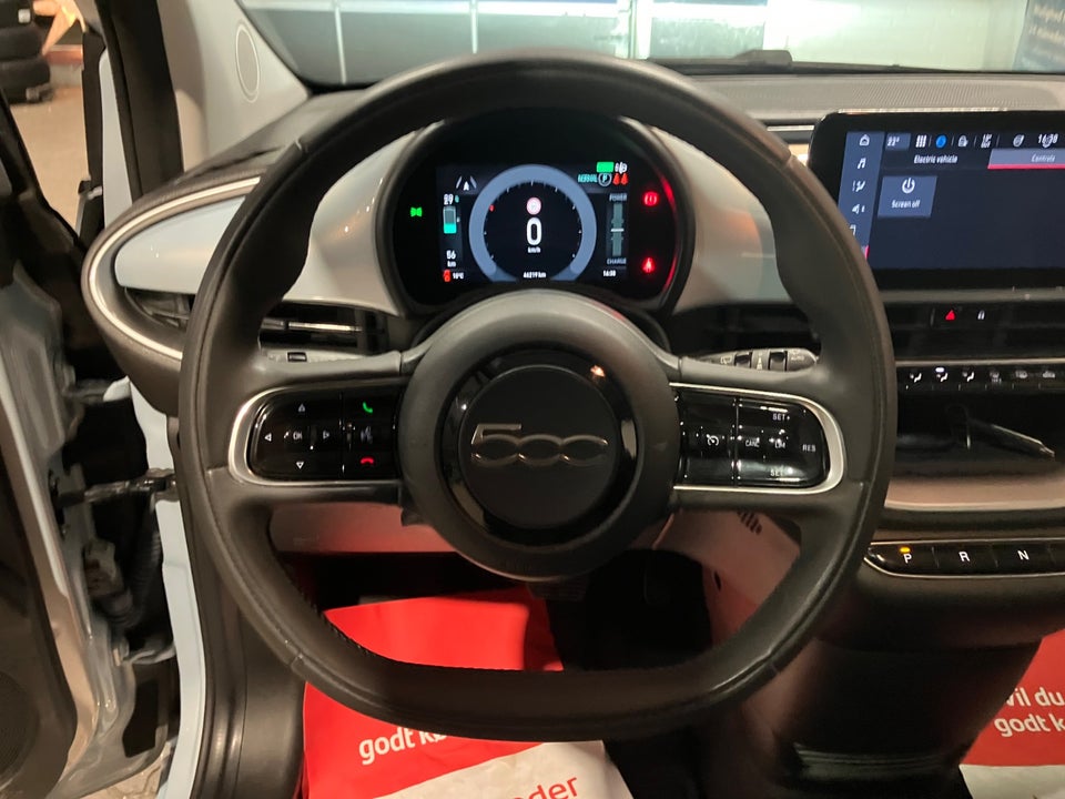 Fiat 500e 42 Icon Sky 3+1 4d