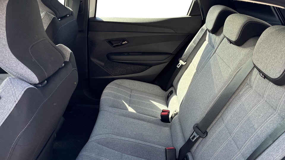 Renault Megane E-Tech 40 Equilibre 5d