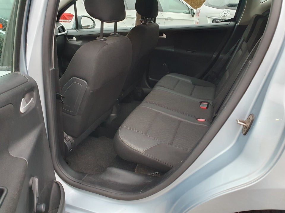 Peugeot 207 1,4 VTi Premium SW 5d