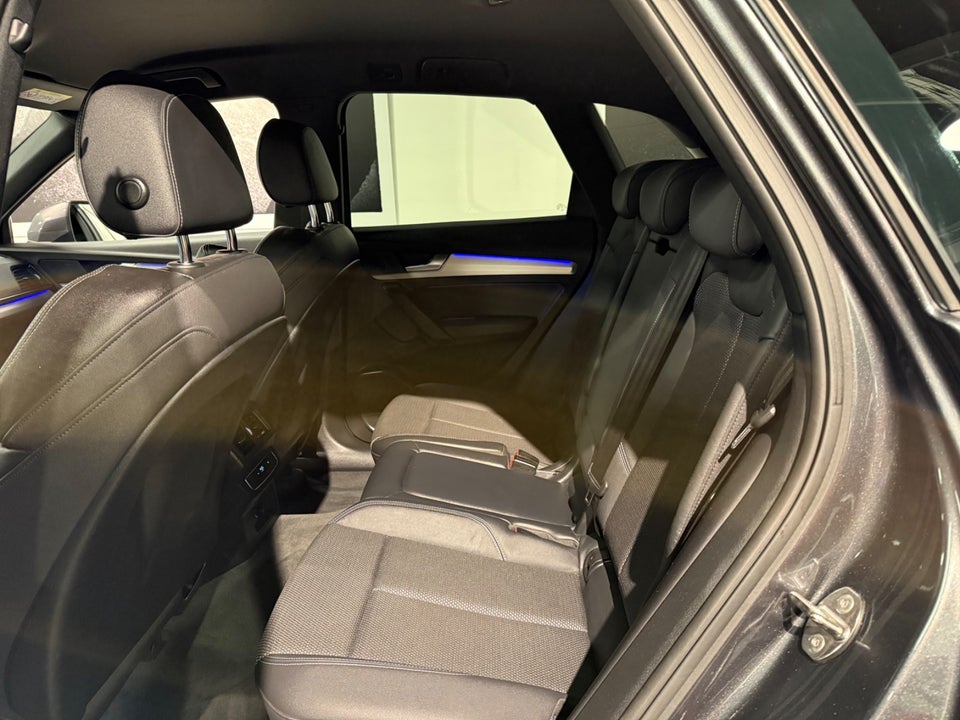 Audi Q5 50 TFSi e S-line quattro S-tr. 5d