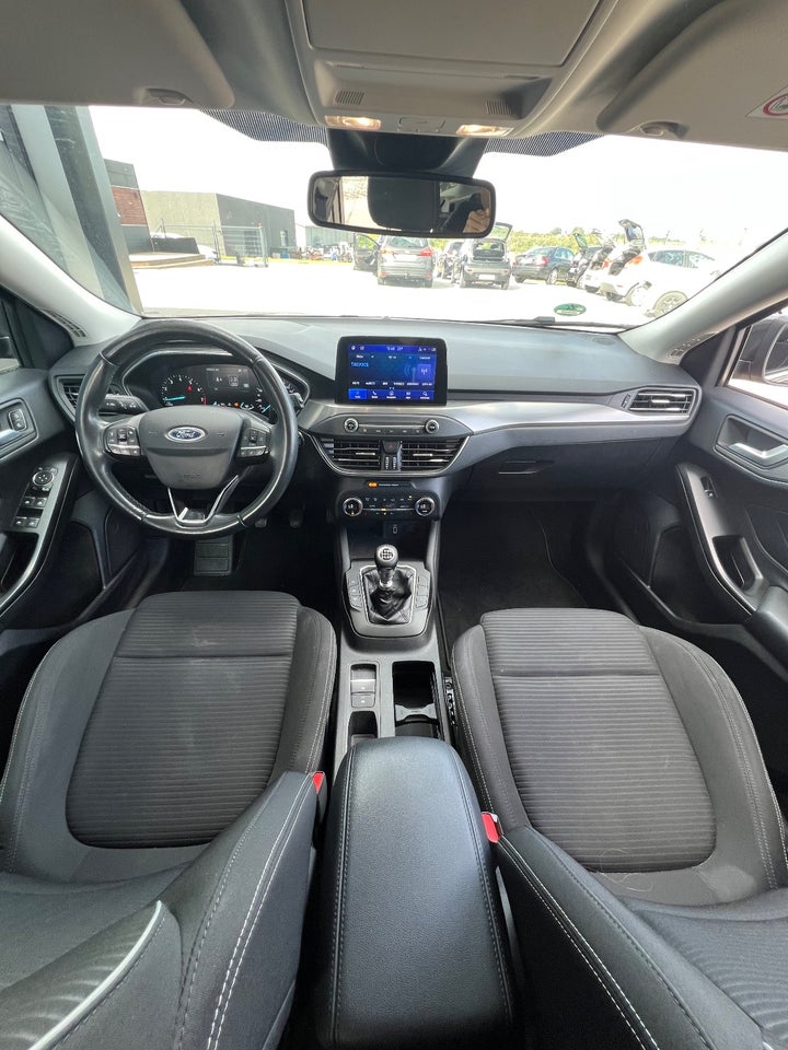 Ford Focus 1,0 EcoBoost Titanium stc. 5d