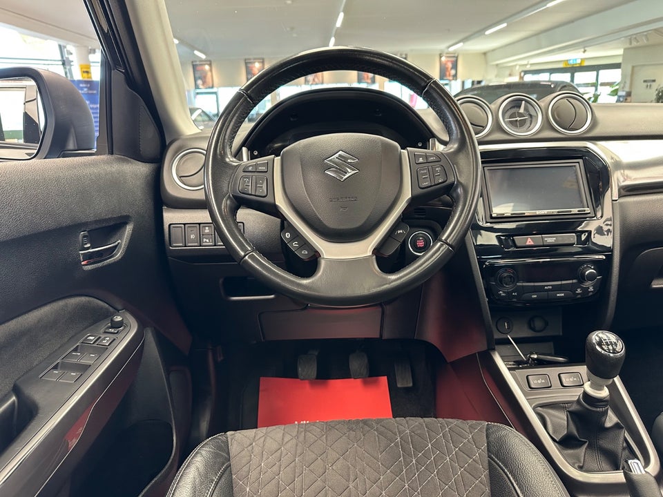 Suzuki Vitara 1,4 mHybrid Style 5d