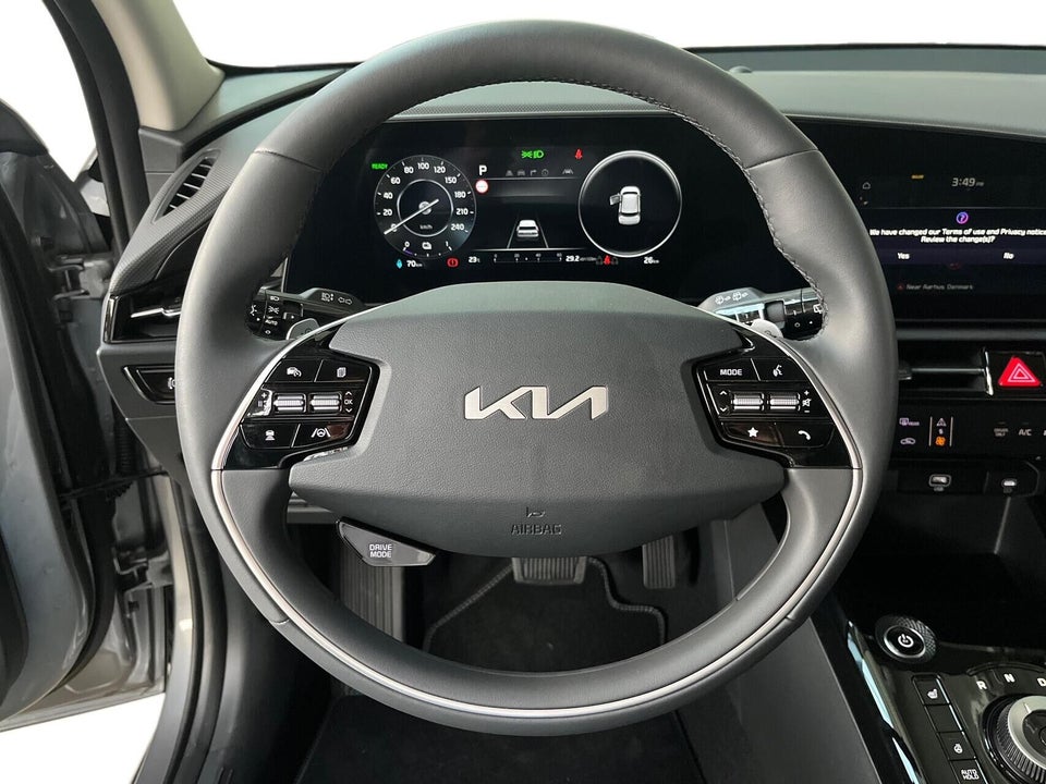Kia Niro 64 EV Access 5d