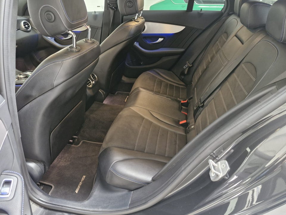 Mercedes C300 2,0 AMG Line Night Edition stc. aut. 5d