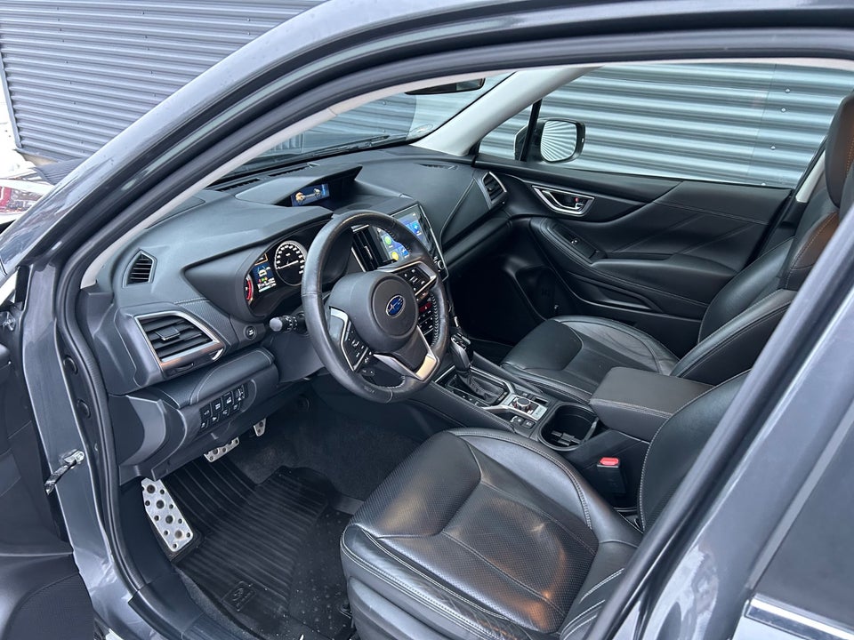 Subaru Forester 2,0 e-Boxer Ridge L-tr. Van 5d