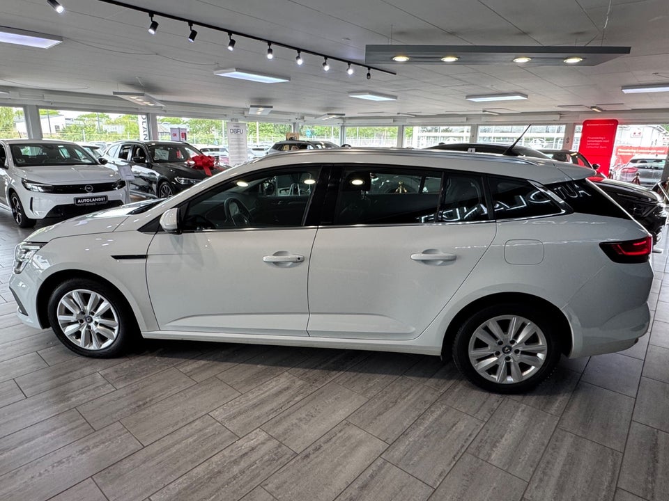 Renault Megane IV 1,6 E-Tech Zen Sport Tourer 5d