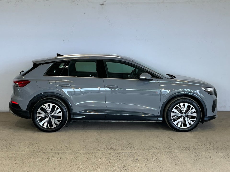 Audi Q4 e-tron 50 quattro 5d