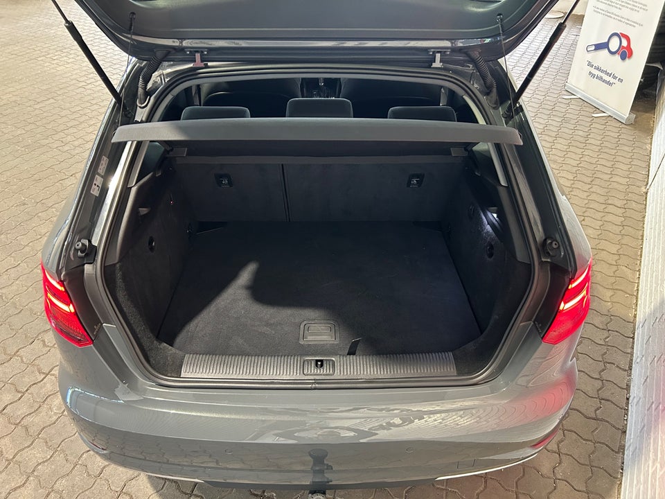 Audi A3 40 TFSi e Sportback S-tr. 5d
