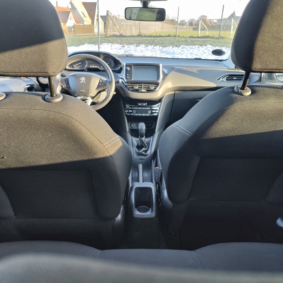 Peugeot 208 1,6 BlueHDi 100 Active 5d