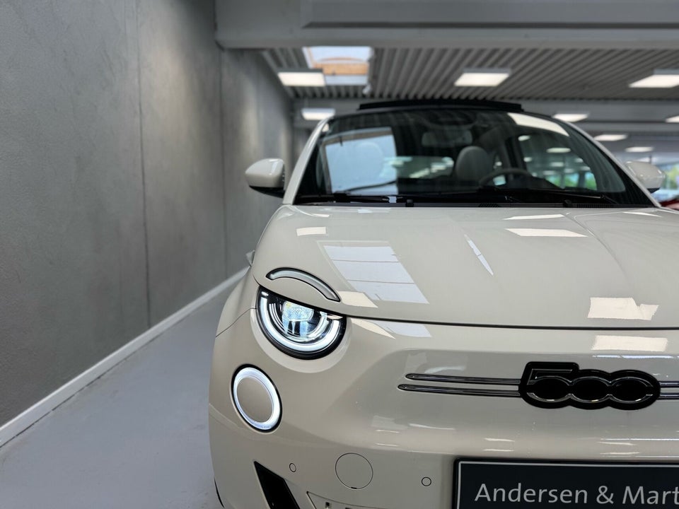 Fiat 500e 42 la Prima by Bocelli Cabrio 2d