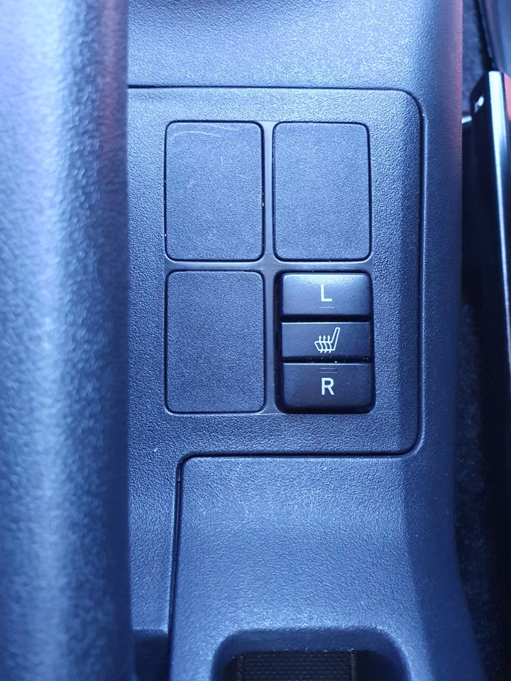 Toyota Yaris 1,3 Luna 5d