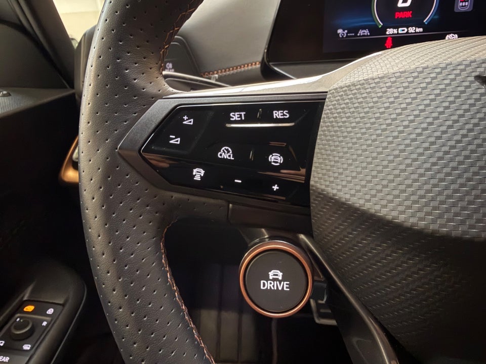 Cupra Born 58 e-Boost Dinamica Pack 5d