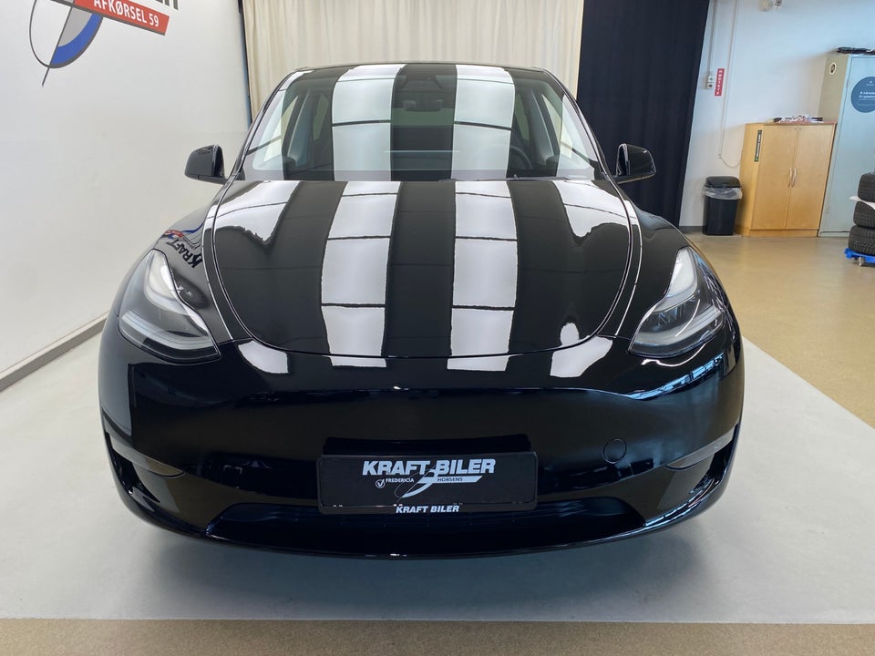 Tesla Model Y Long Range AWD 5d