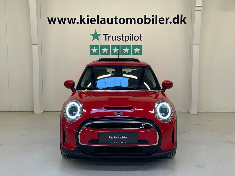 MINI Cooper SE Classic Trim 3d