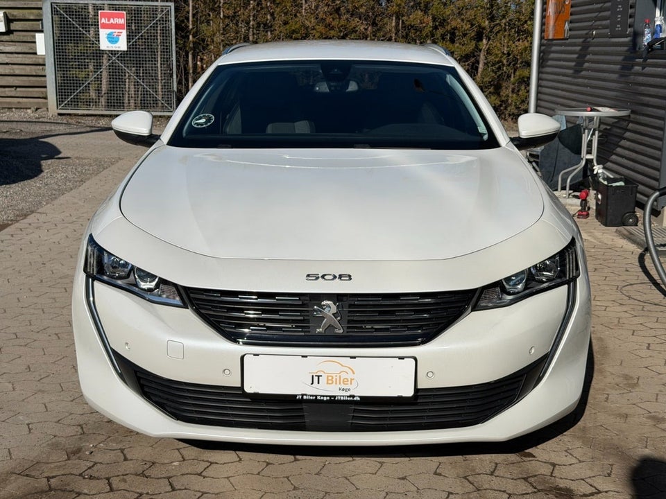 Peugeot 508 1,5 BlueHDi 130 Allure SW 5d