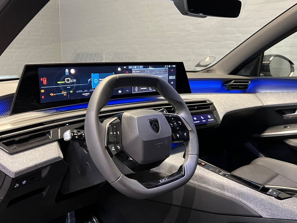 Peugeot e-5008 77 GT 7prs 5d