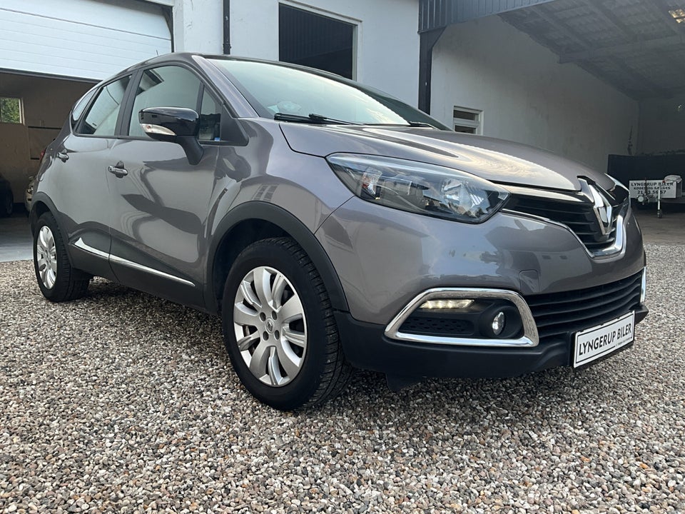 Renault Captur 0,9 TCe 90 Expression 5d