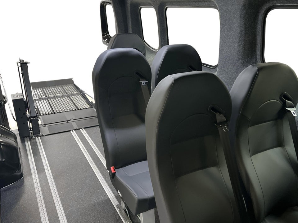 Renault Master V T35 87 E-Tech L3H2 Combi