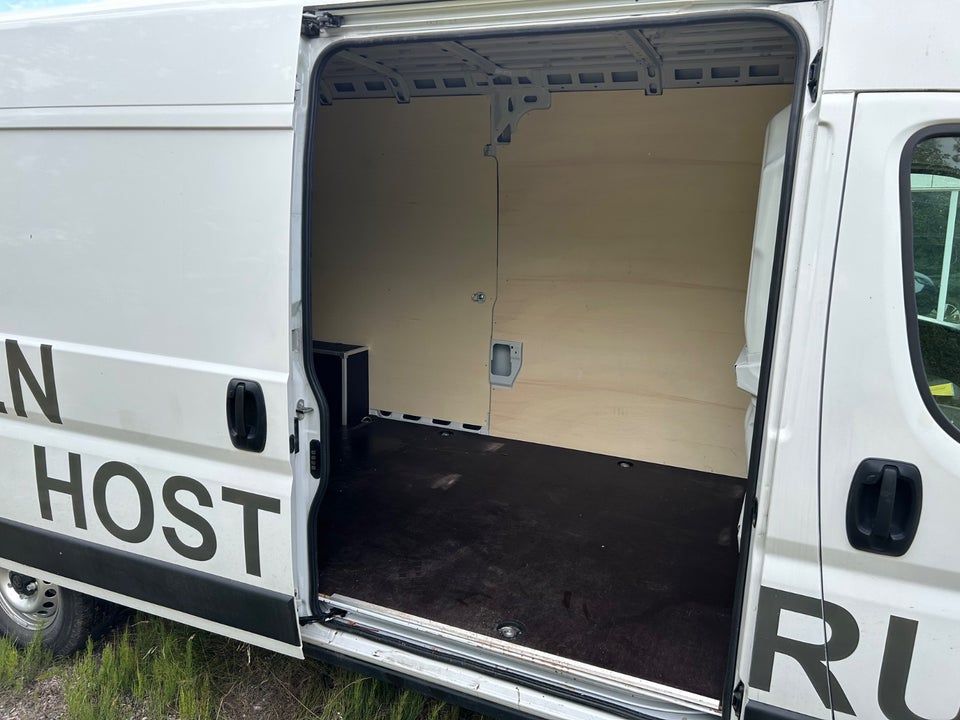 Peugeot e-Boxer 435 110 L3H2 Premium
