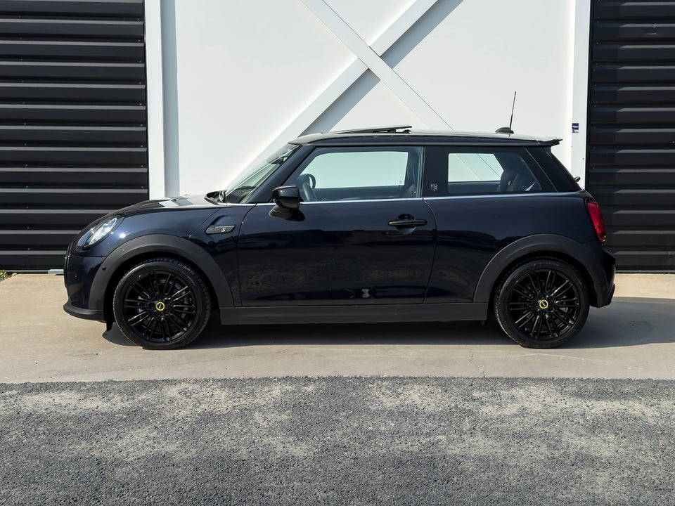 MINI Cooper SE Yours Trim 3d