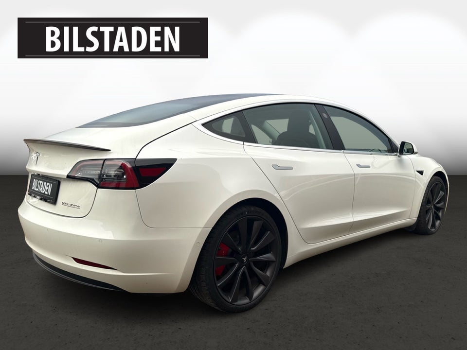 Tesla Model 3 Performance AWD 4d