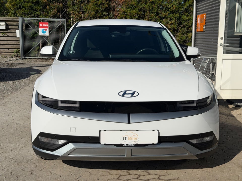 Hyundai Ioniq 5 77 Essential 5d
