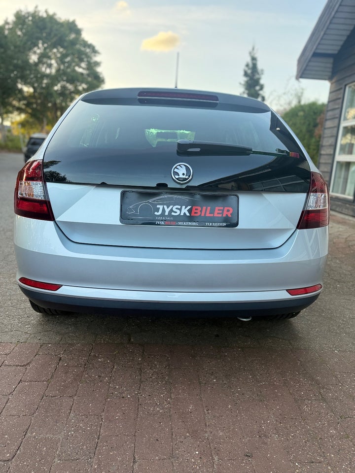 Skoda Rapid 1,6 TDi 105 Ambition GreenTec 5d