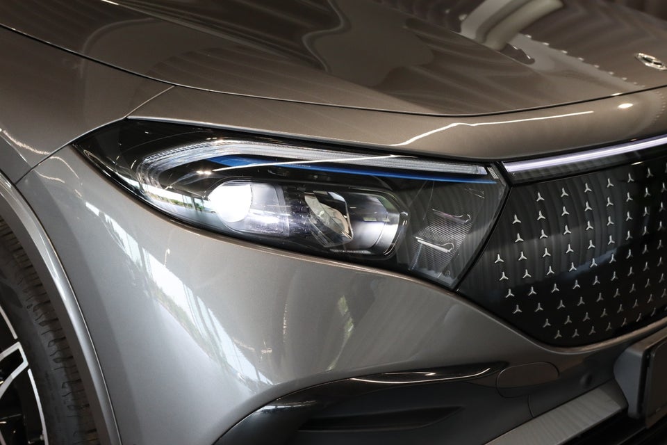 Mercedes EQA350 AMG Line Premium 4Matic 5d