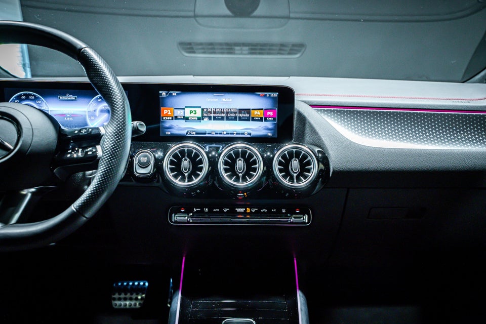 Mercedes EQA350 AMG Advance Plus 4Matic 5d