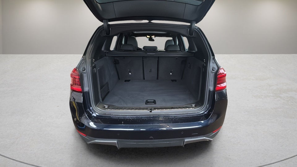 BMW iX3 Inspiring 5d
