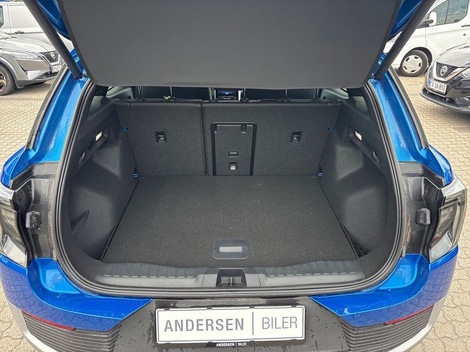 Ford Explorer 77 Premium Extended Range 5d