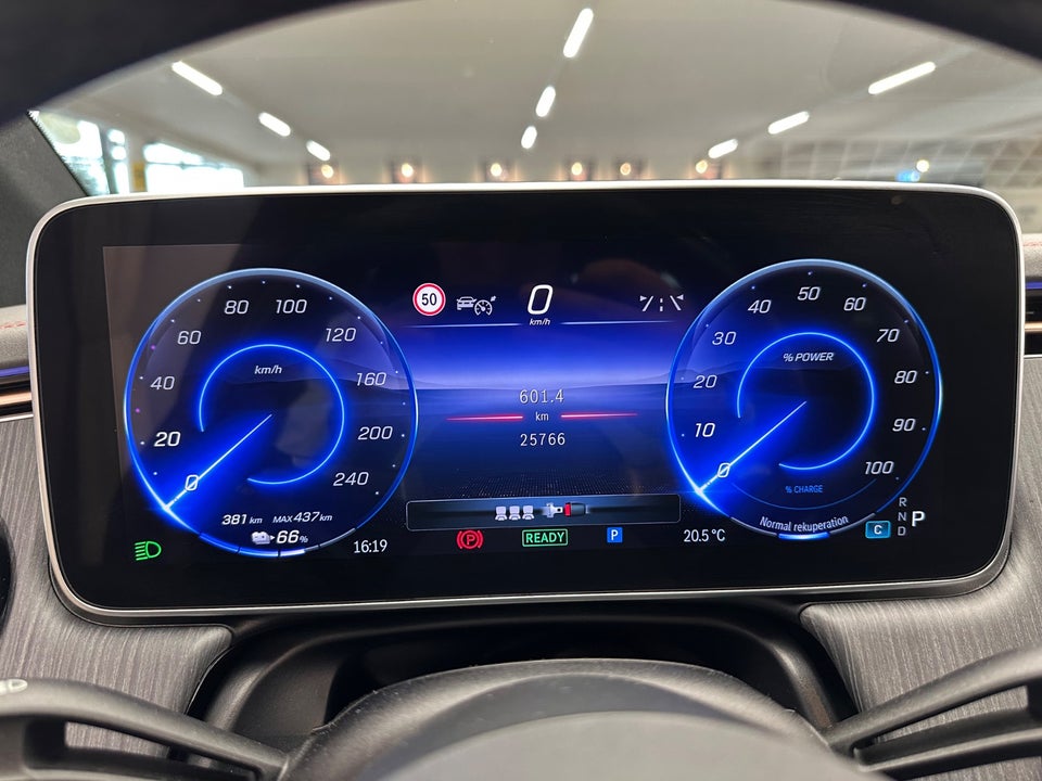 Mercedes EQE350 AMG Line 4d
